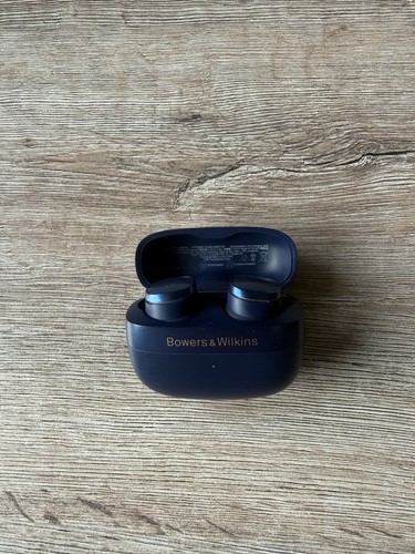 Bowers wilkins pi8 in ear - &,